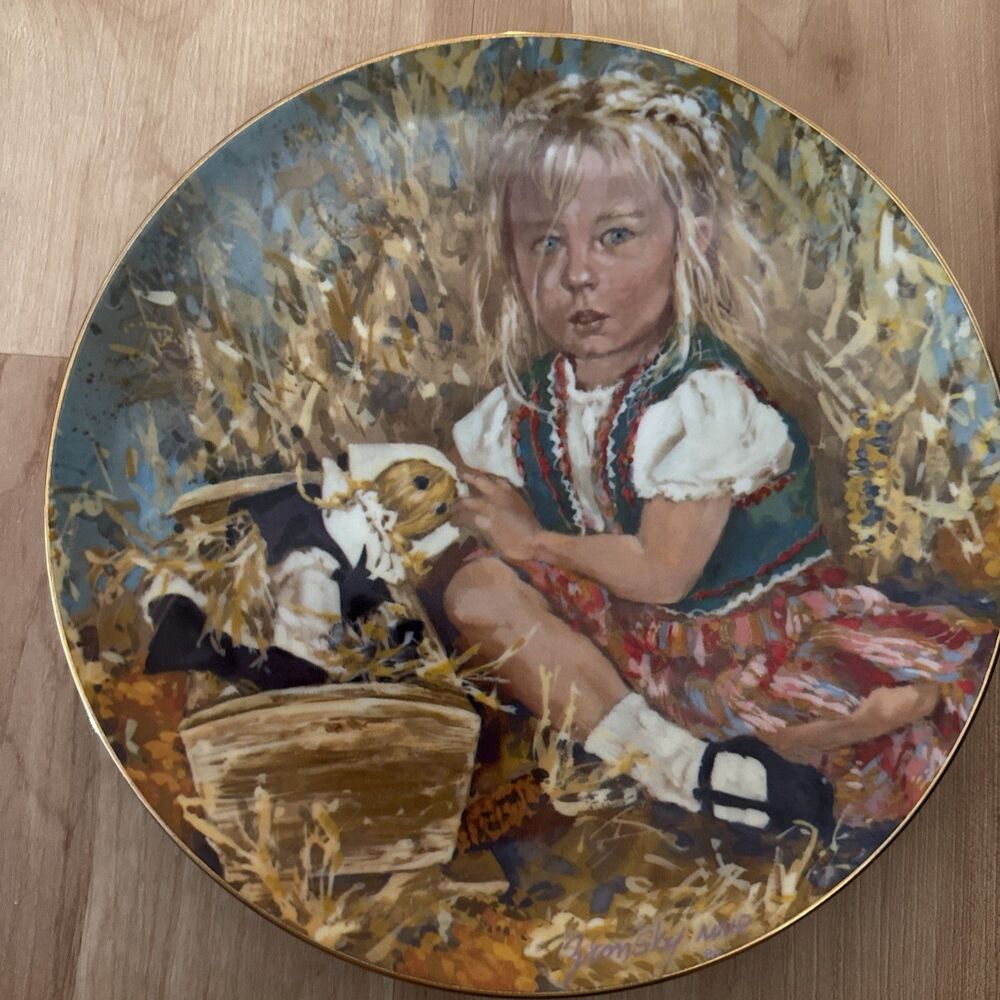 Cornhusk Doll and Girl Star's Autumn Collector Plate by Scmid no. 7165
